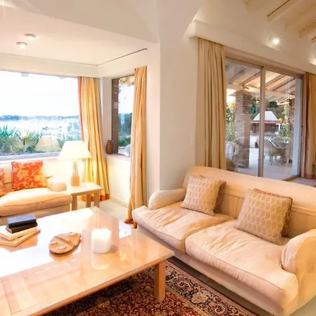 Marina Vista